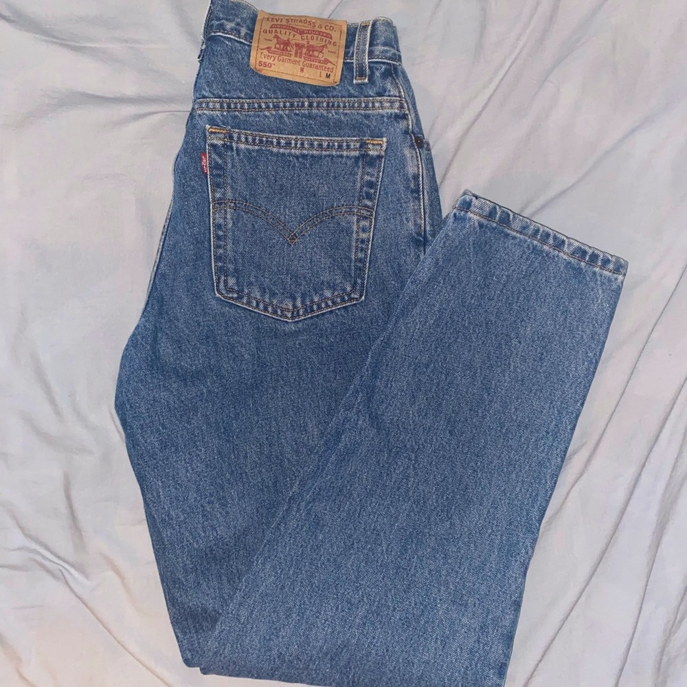 Vintage Levi’s 550 relaxed fit tapered leg
